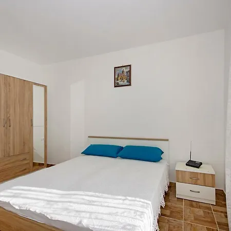 公寓 Josip Veliki *