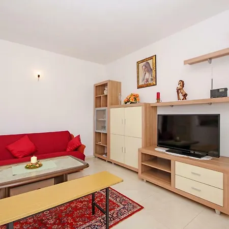 公寓 Josip Veliki *